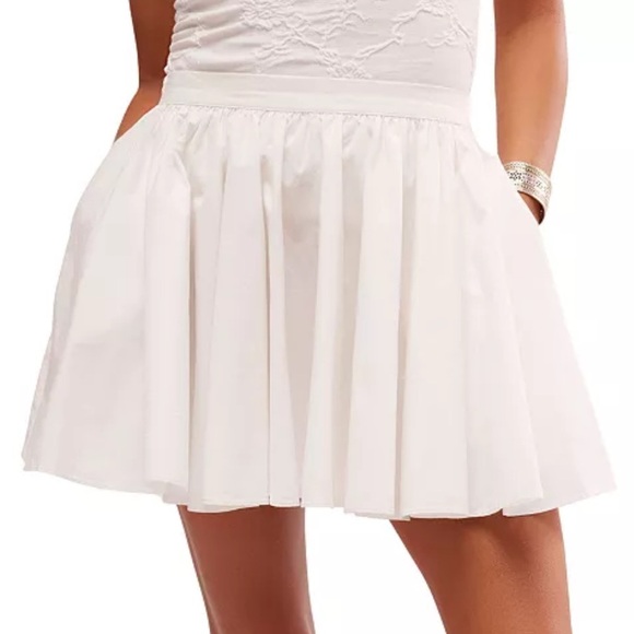 NWT Free People Women's Gaia Cotton Pull On Stretch Relaxed White Mini Skirt S - Picture 1 of 8
